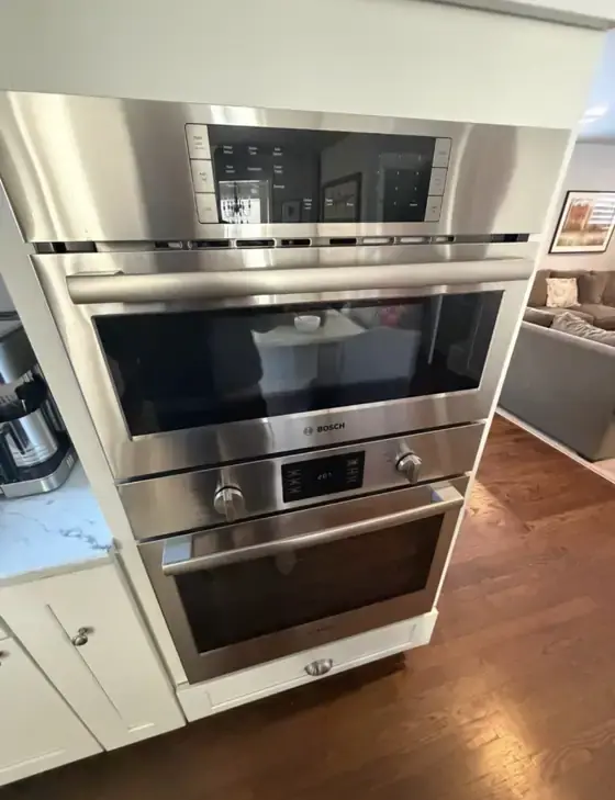 Bosch wall oven and microwave combination